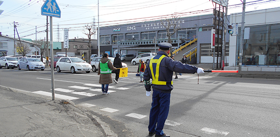 札幌の警備会社 ニッコー保障株式会社 交通誘導警備